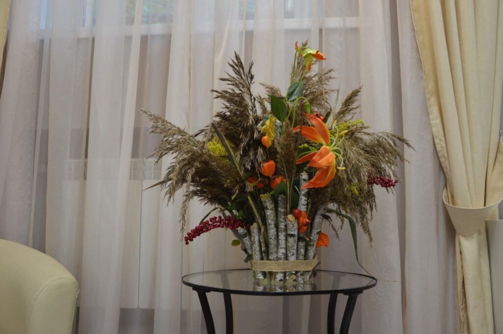 دکوراسیون داخلی با گل های مصنوعی